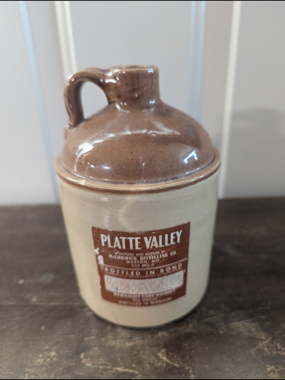 Platte Valley Brown and Cream Stoneware Whiskey Jug - Picture 4 of 8
